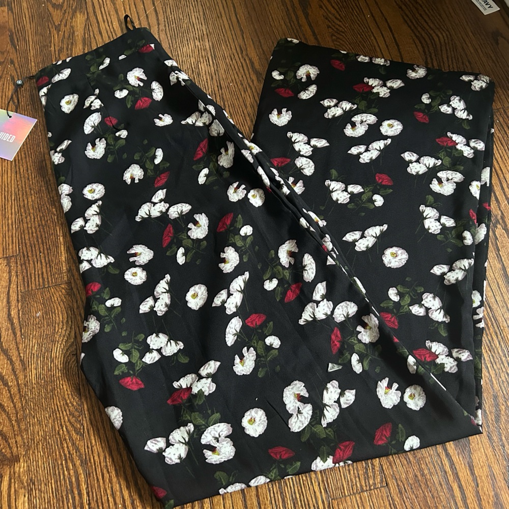 Missguided black wide leg floral satin pants size us8-nwt